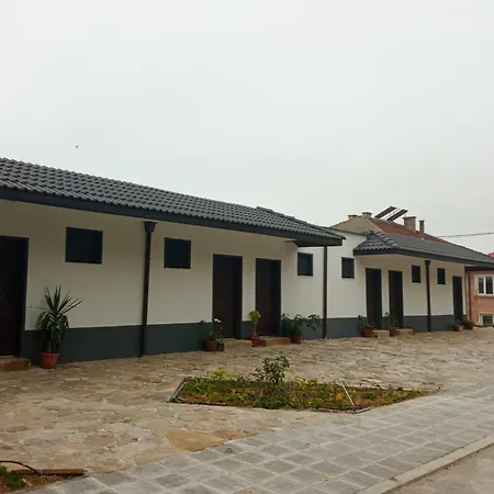 Bobekova Kashta בית הארחה