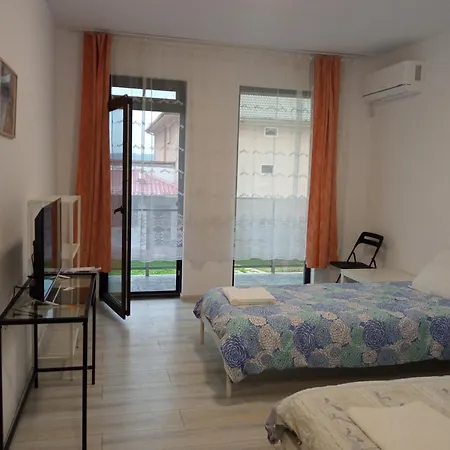 Bobekova Kashta 3*