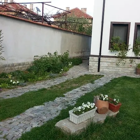 Bobekova Kashta פנגיורישטה