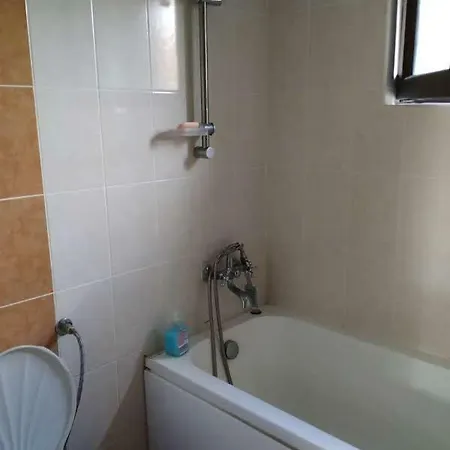 Bobekova Kashta בית הארחה 3*