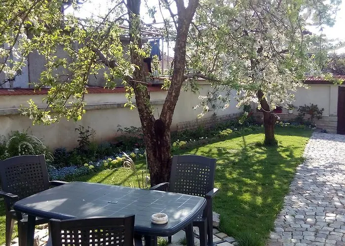 ゲストハウス Bobekova Kashta 3*