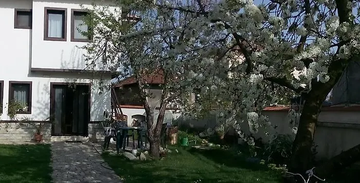 ゲストハウス Bobekova Kashta