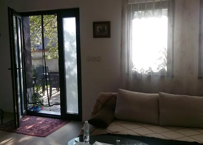 Bobekova Kashta パナギュリシテ